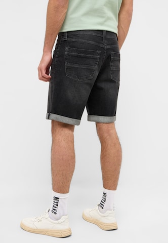 MUSTANG Loosefit Shorts 'Washington' in Schwarz