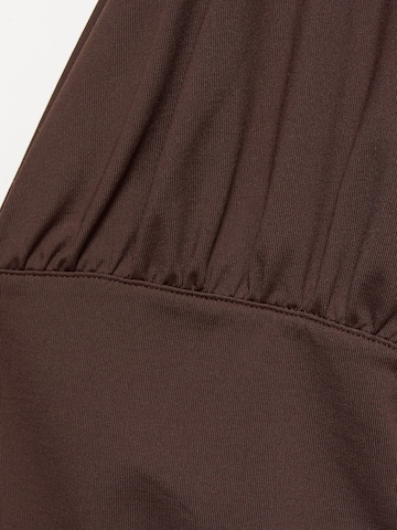 Pull&Bear Koszulka w kolorze brązowy