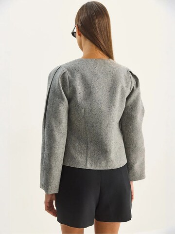 Veste mi-saison Bianco Lucci en gris