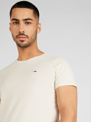 Tommy Jeans T-Shirt in Beige