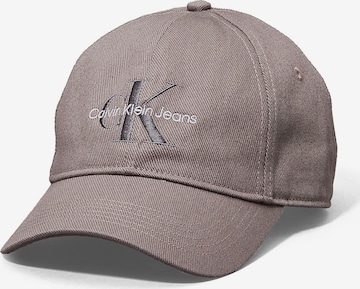 Calvin Klein Шапка с козирка в сиво: отпред