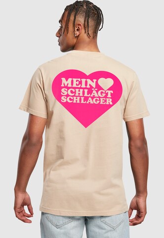 Merchcode T-Shirt in Beige: Vorderseite