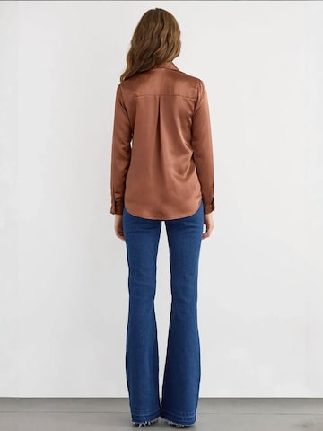 Camicia da donna di Hiccup in marrone