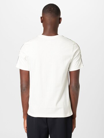 Nike Sportswear T-Shirt in Weiß