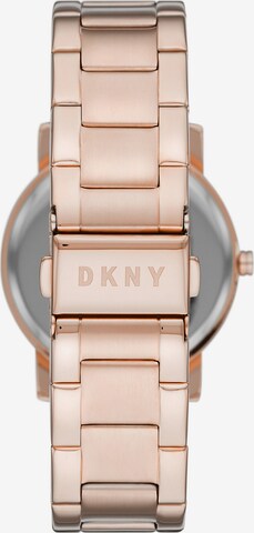 Montre à affichage analogique DKNY en rose