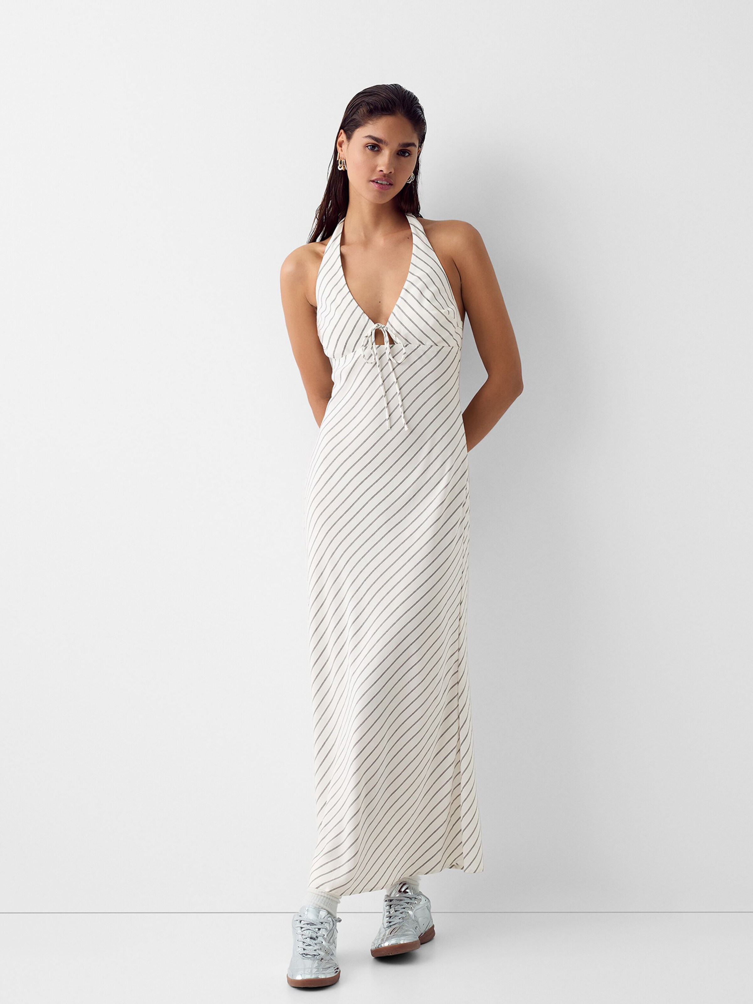Robe d ete Bershka en Blanc ABOUT YOU