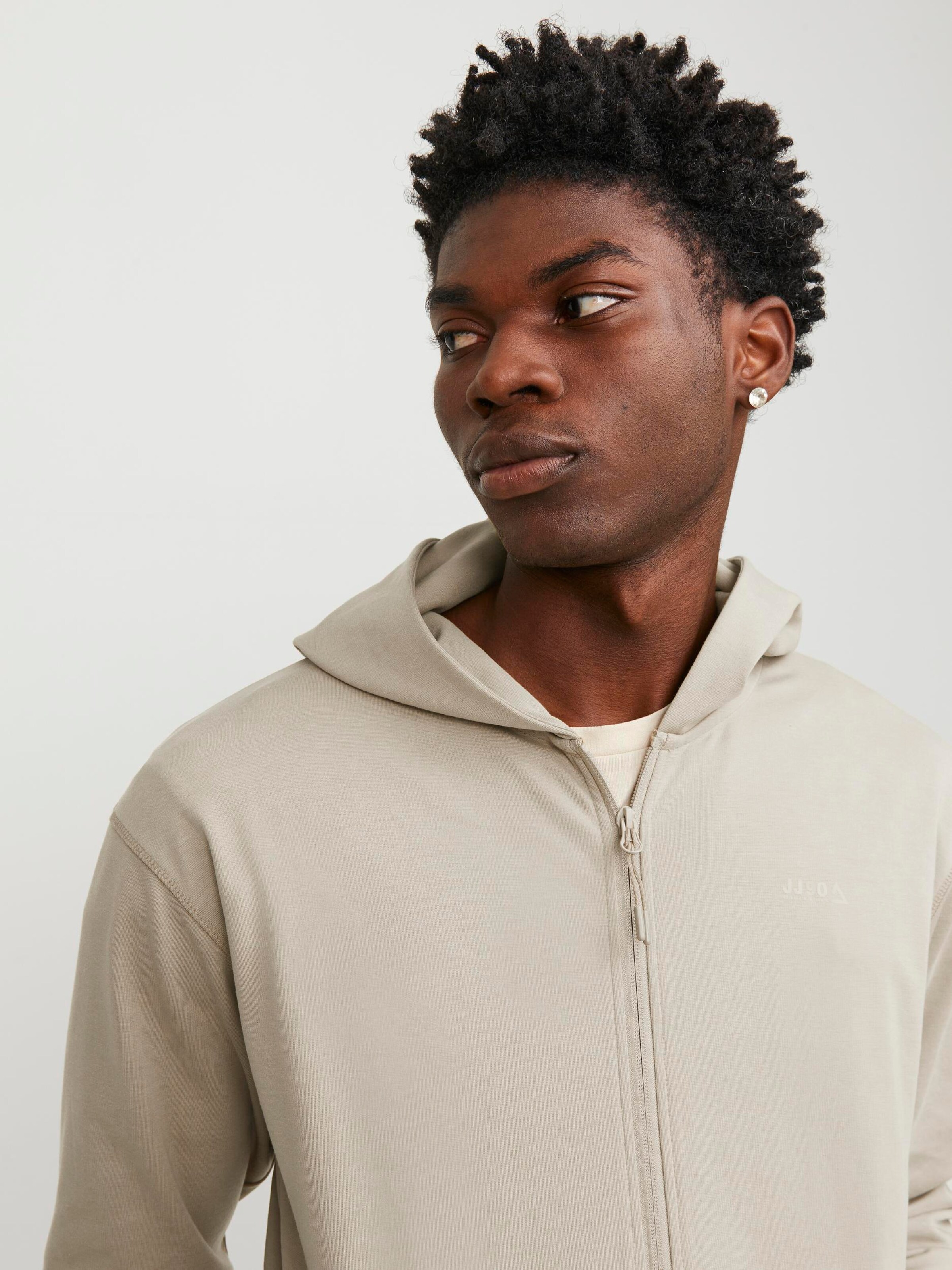 JACK JONES Zip Up Hoodie in Dark Beige ABOUT YOU