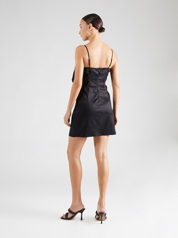 A-VIEW Sukienka koktajlowa 'Charlot' w kolorze czarny