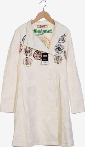 Desigual Jacket & Coat in S in White: front