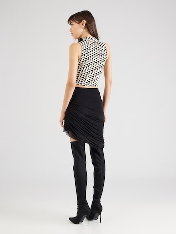 TOPSHOP Skirt in Black