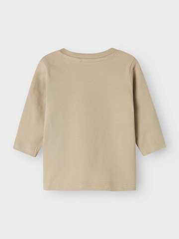 T-Shirt 'NBMVACION' NAME IT en beige