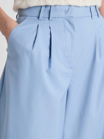 GUIDO MARIA KRETSCHMER FOR BRIDGERTON Wide Leg Bukser med lægfolder 'Kate' i blå
