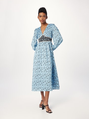 Coast Dress in Blue: front