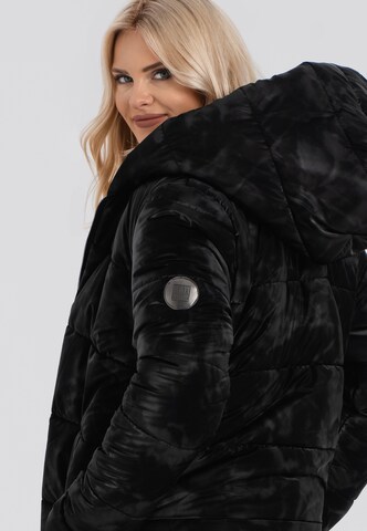 KALITE look Between-Season Jacket in Black