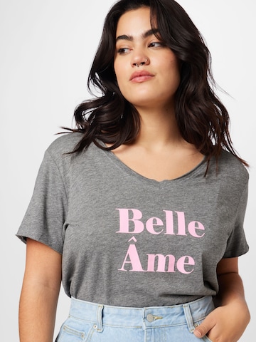 T-shirt 'QUOTE' ONLY Carmakoma en gris