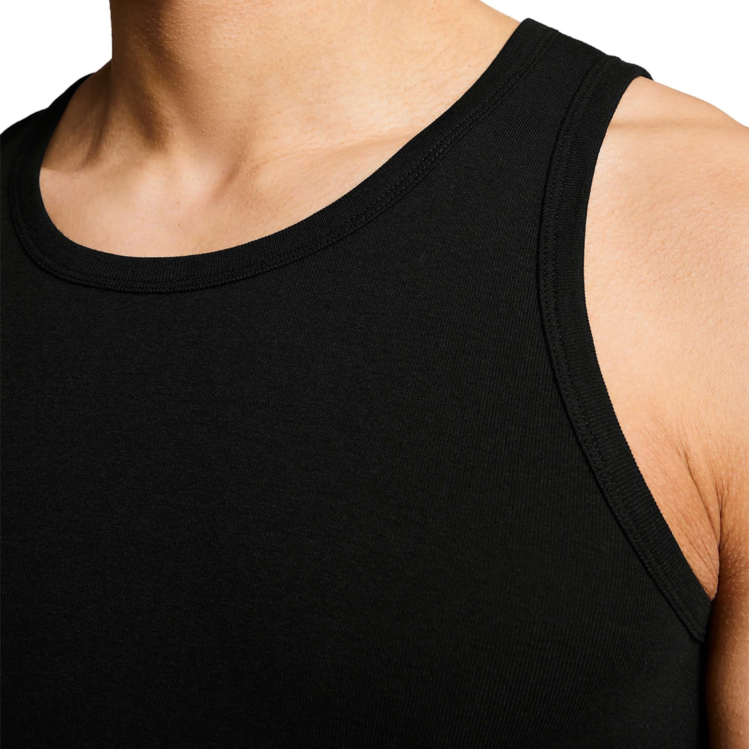 PUMA - Camiseta en negro