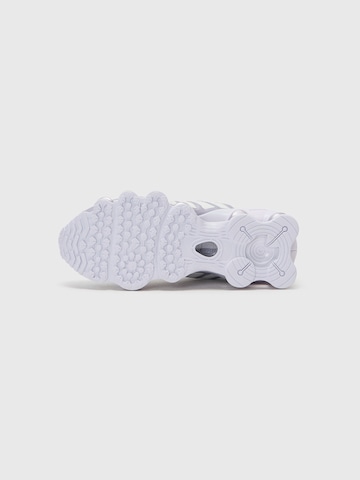 balta Nike Sportswear Sportbačiai be auliuko 'Shox TL'