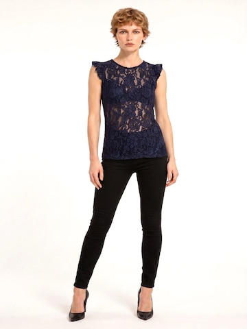 Alexa Dash Blusentop in Blau