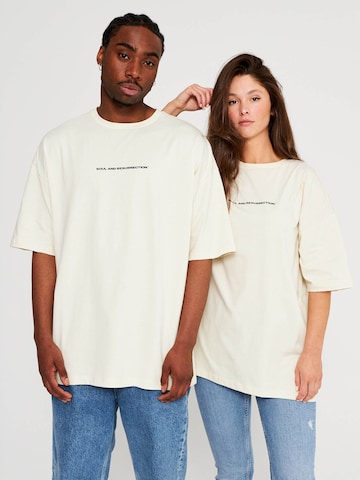 T-Shirt Multiply Apparel en beige : devant