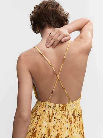 MANGO Letní šaty – žlutá