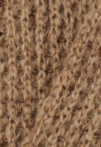 ruda Bickley + Mitchell Šalikas