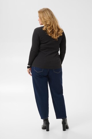 T-shirt 'Carina ' KAFFE CURVE en noir