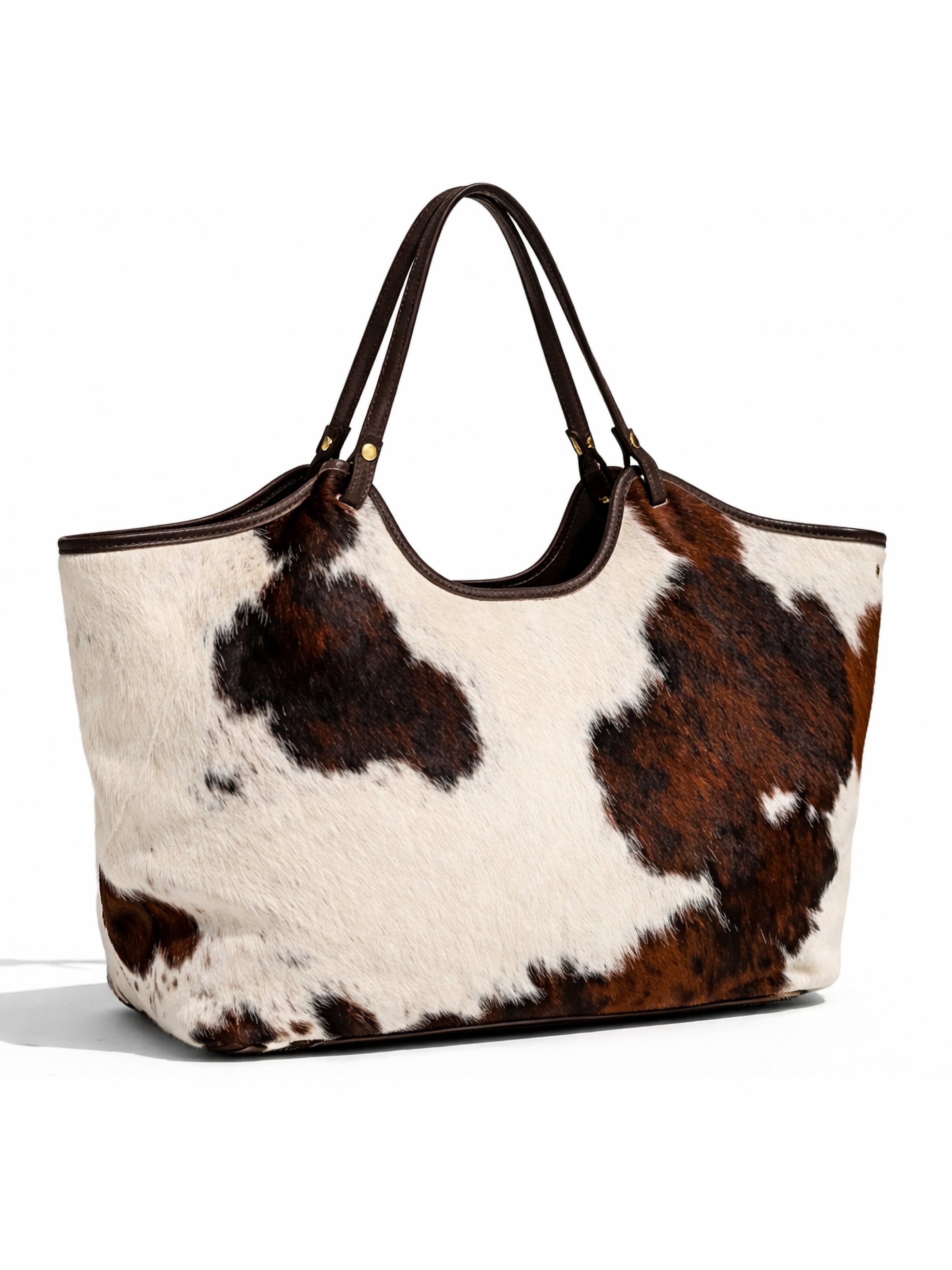 Allgäu Rebell Shoulder Bag 'Muuh' in Brown: front