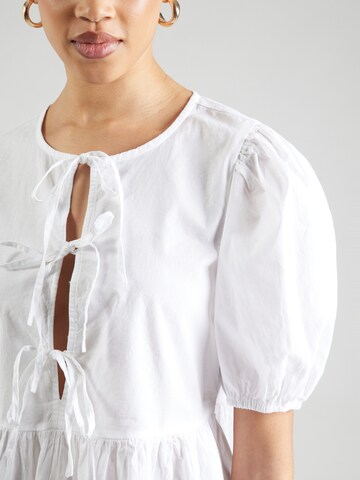 Camicia da donna 'Jolly' di PIECES in bianco