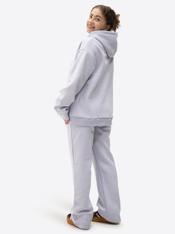 TATES Wide leg Workout Pants in Purple