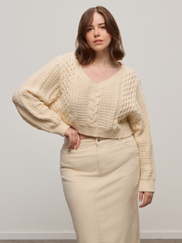 Pullover di CITA MAASS in beige: frontale