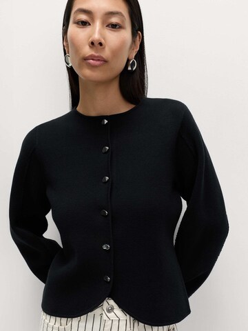 Marks & Spencer Strickjacke in Schwarz: Vorderseite