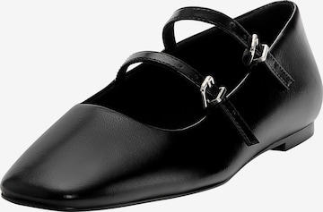 Pull&Bear Strap ballerina in Black: front