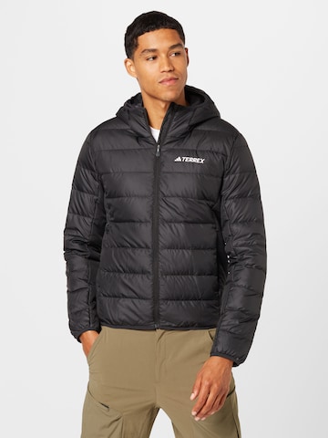 ADIDAS TERREX - Chaqueta de montaña en negro: frente