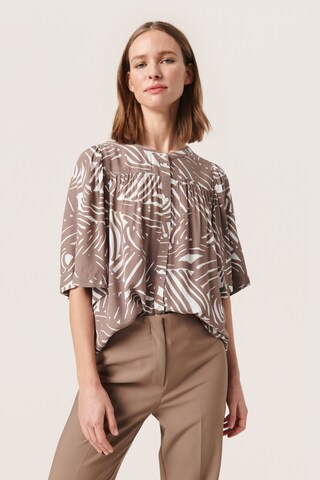SOAKED IN LUXURY Shirt 'Marian ' in Bruin: voorkant