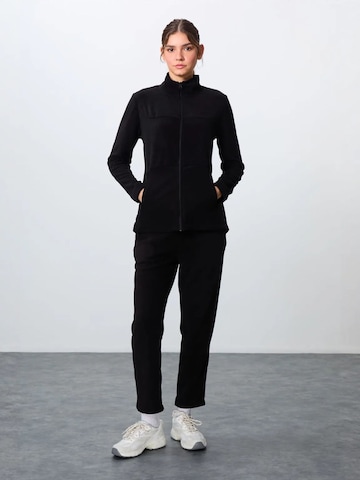 Tommy Life Joggingová souprava – černá