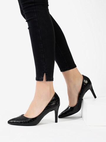 Celena - Zapatos con plataforma 'Cody' en negro: frente