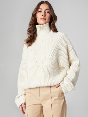 millane Sweater 'Veronica' in White: front