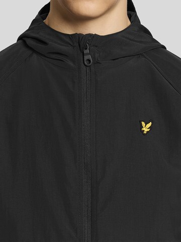 Lyle & Scott Between-season jacket in Black