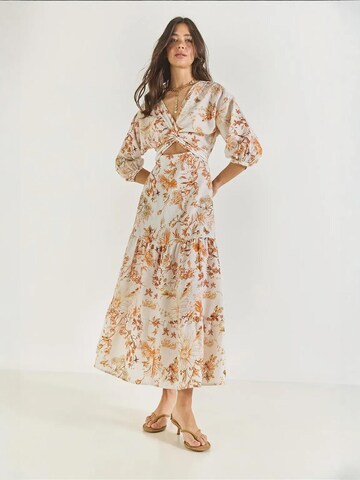 Robe Bianco Lucci en blanc