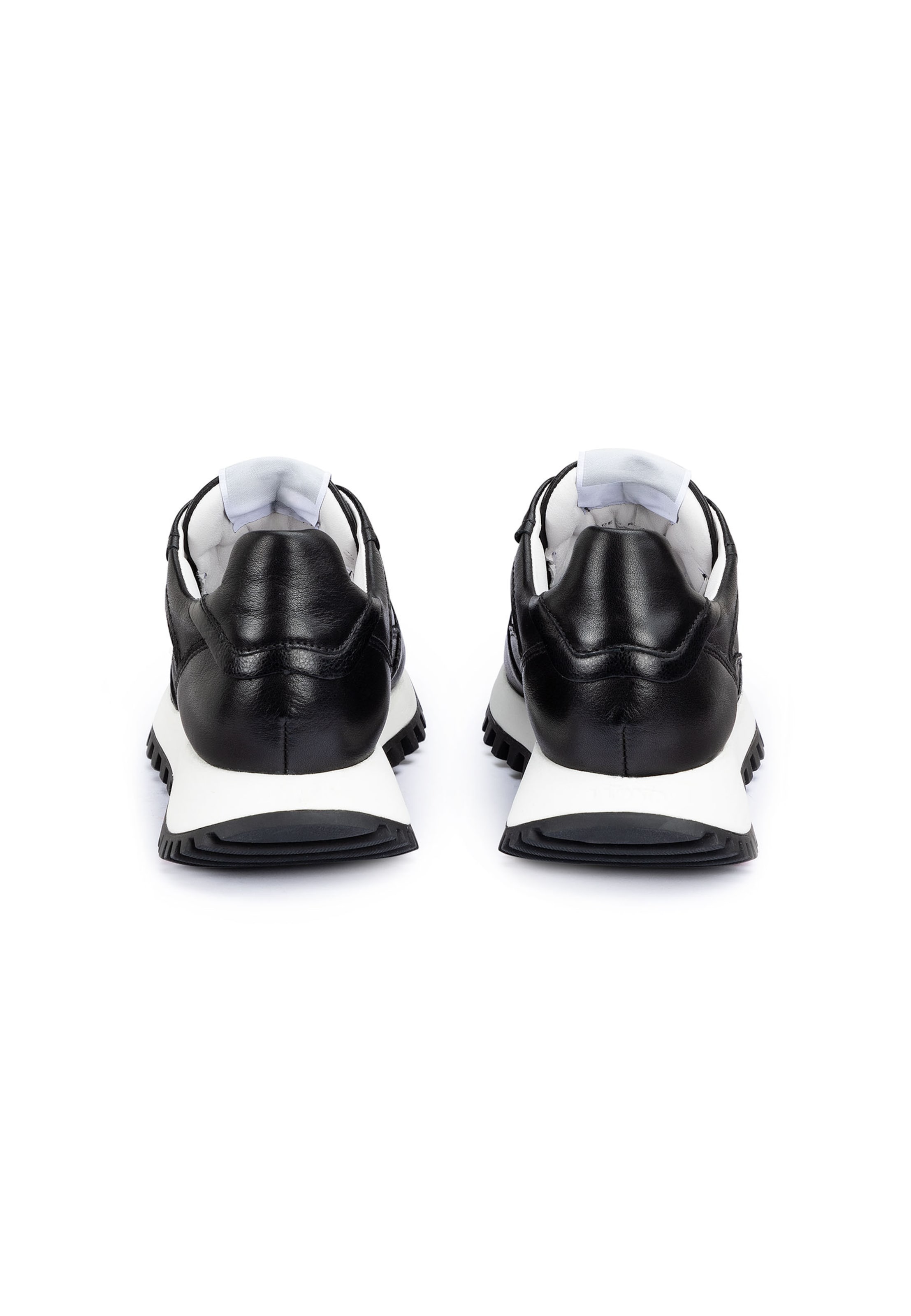 LLOYD Sneaker in Schwarz