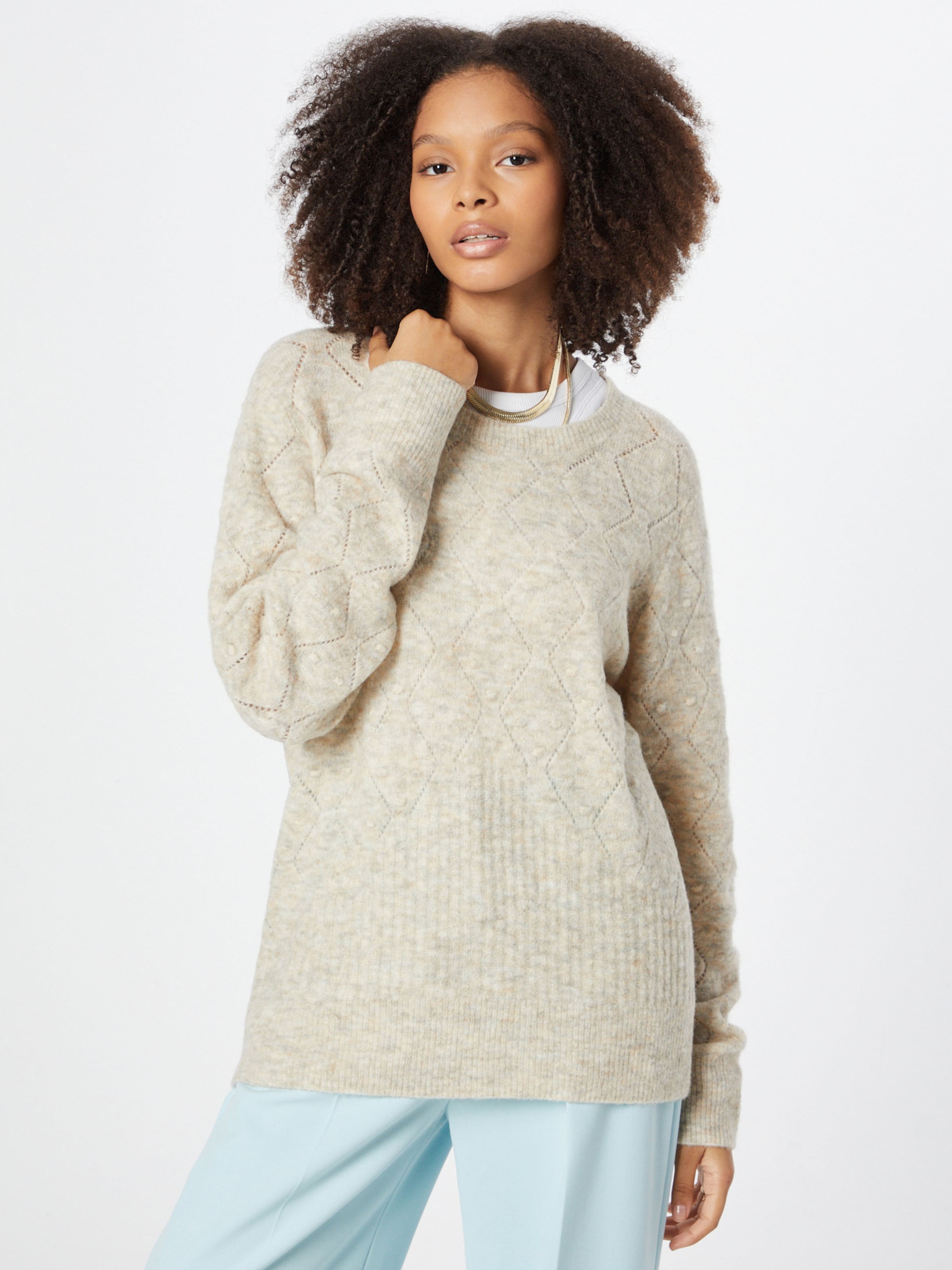 Cream sweater women's best sale