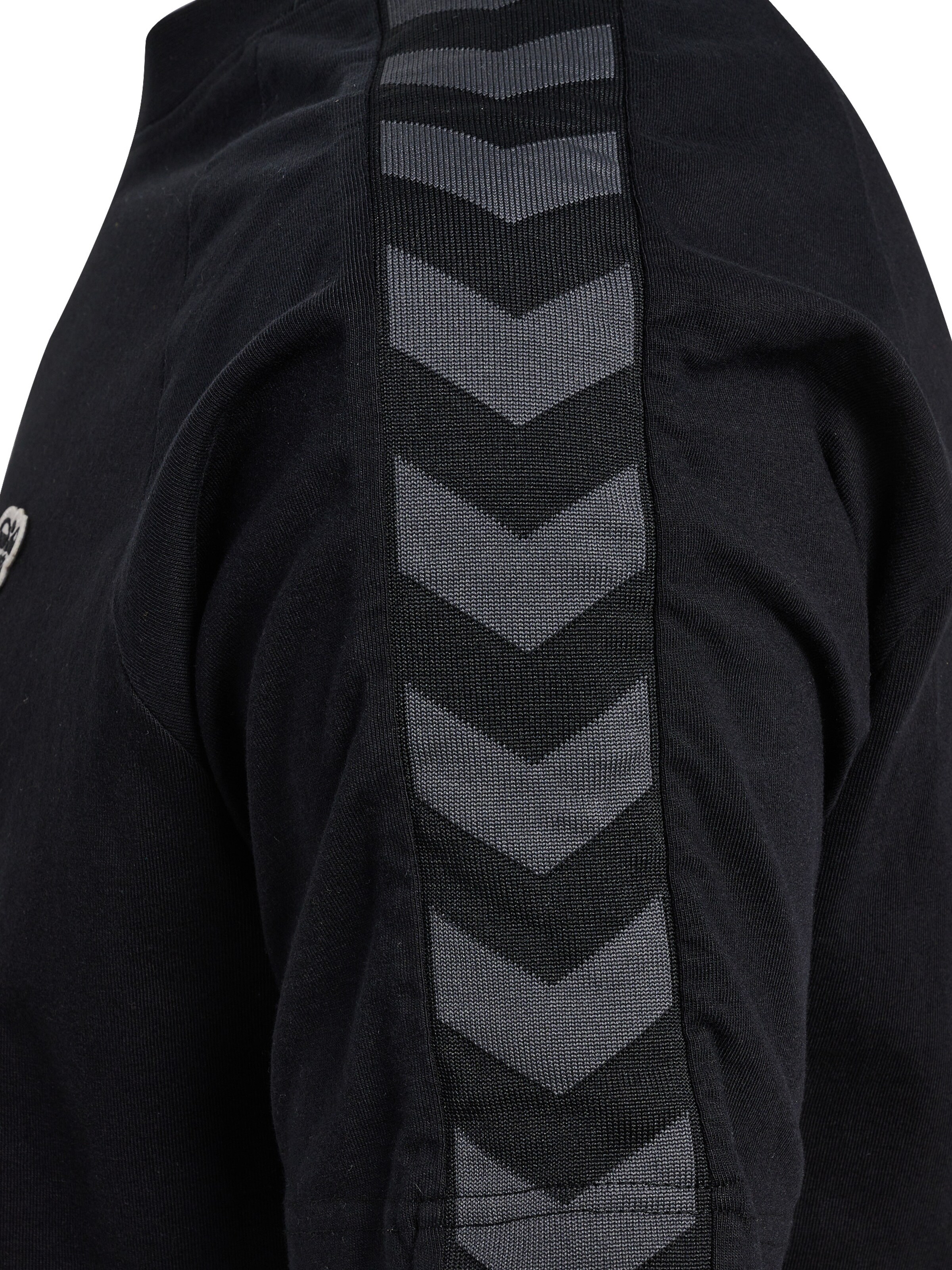 Hummel Performance Shirt 'ARCHIVE' in Black