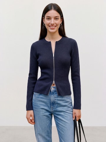 VERO MODA Knit cardigan 'AWJessica' in Blue: front