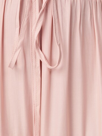 Robe 'MILLY' The Fated en rose