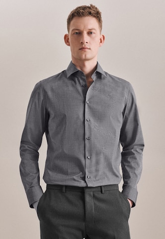 Coupe regular Chemise business SEIDENSTICKER en gris : devant