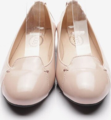 Tod's Flats & Loafers in 36 in Pink
