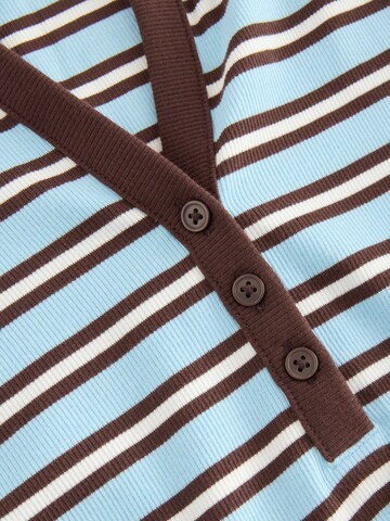 Next - Camiseta en azul