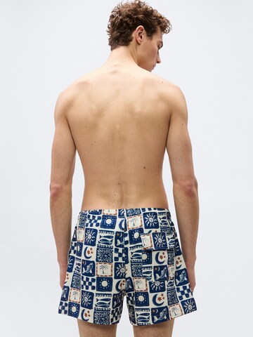 Abercrombie & Fitch Badeshorts i blå