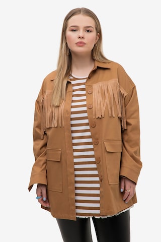 Studio Untold Between-Season Jacket in Brown: front