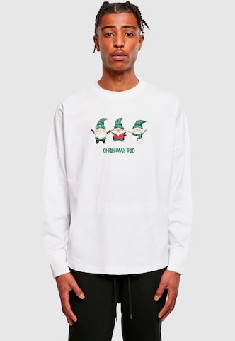 Merchcode Shirt 'Christmas Santa Trio' in Wit: voorkant